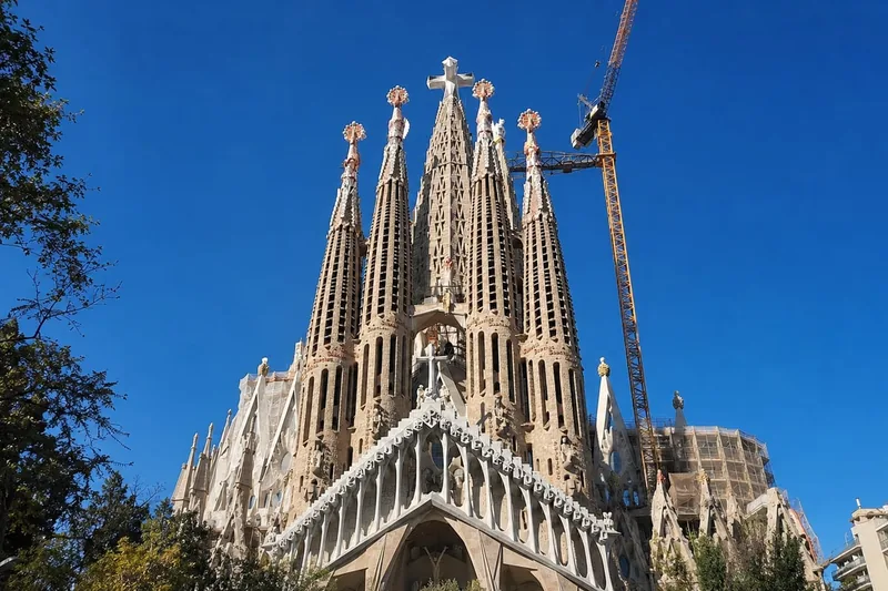 Sagrada Família : entrée coupe-file et visite guidée